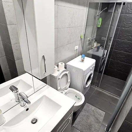 Apartament Like Elisabeta